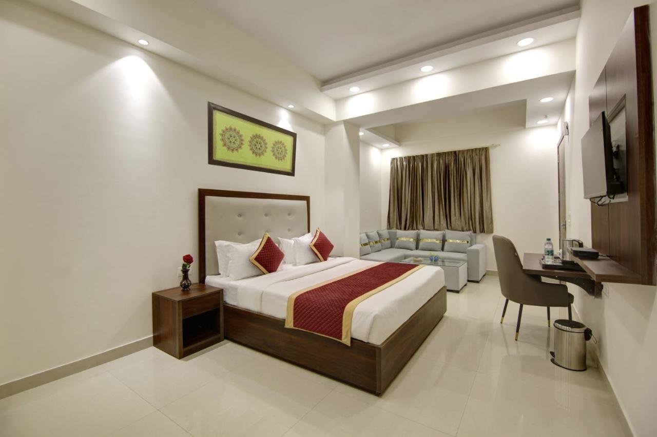 Hotel La Mirage Noida Exteriér fotografie